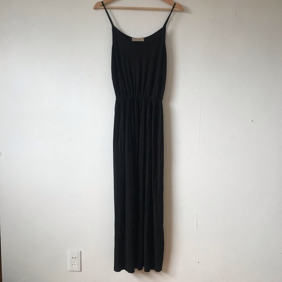 Oak + Fort maxi dress - Picture 1 of 5